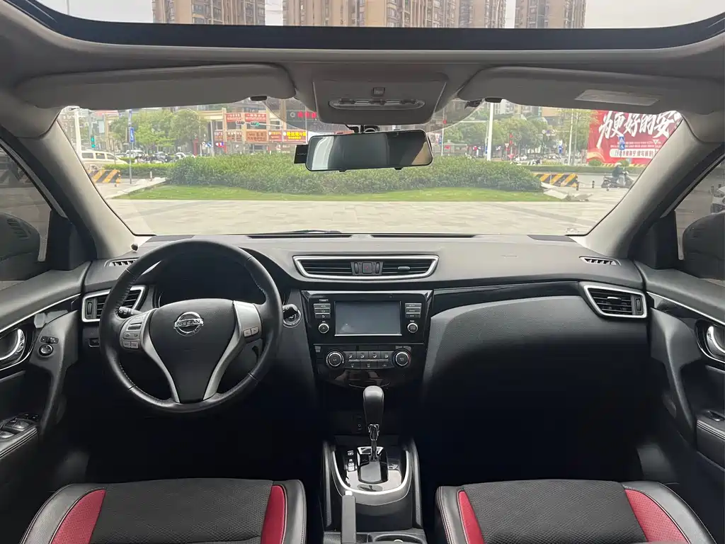 Qashqai 2017 2.0L CVT Deluxe Edition National V купить на сайте DeffCars