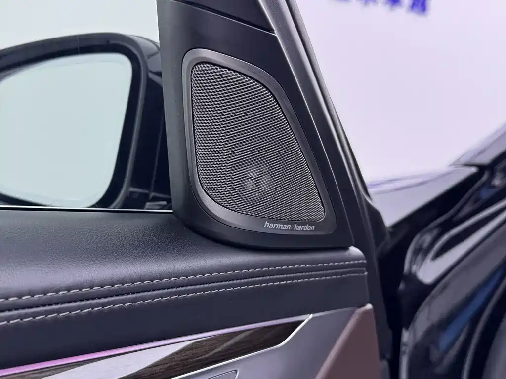 BMW 7 Series 2021 730Li Luxury Package купить на сайте DeffCars