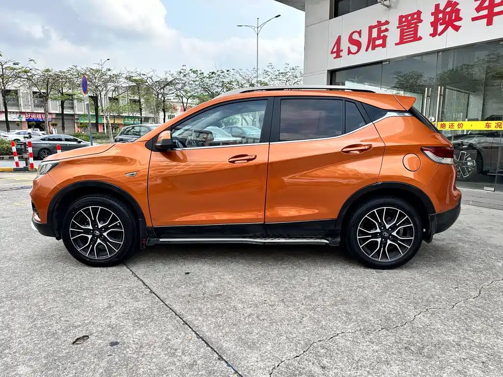 Southeast DX3 2018 1.5L manual premium model купить на сайте DeffCars