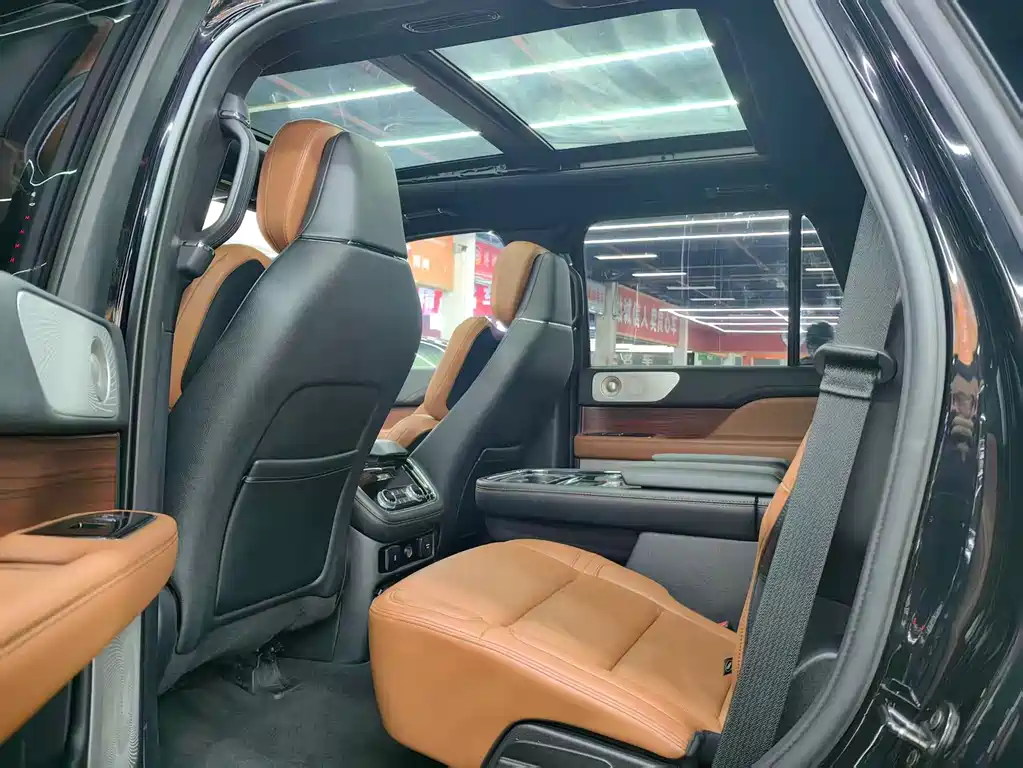 Navigator 2020 3.5T Honor Edition купить на сайте DeffCars
