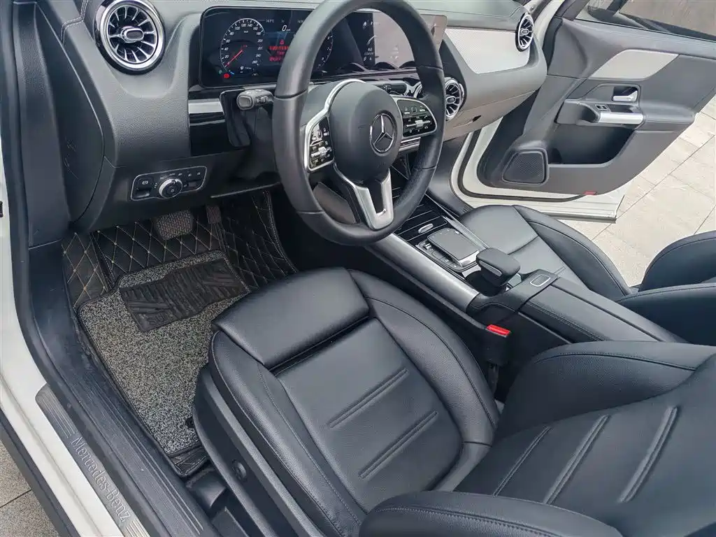 Mercedes-Benz GLA 2023 GLA 200 купить на сайте DeffCars