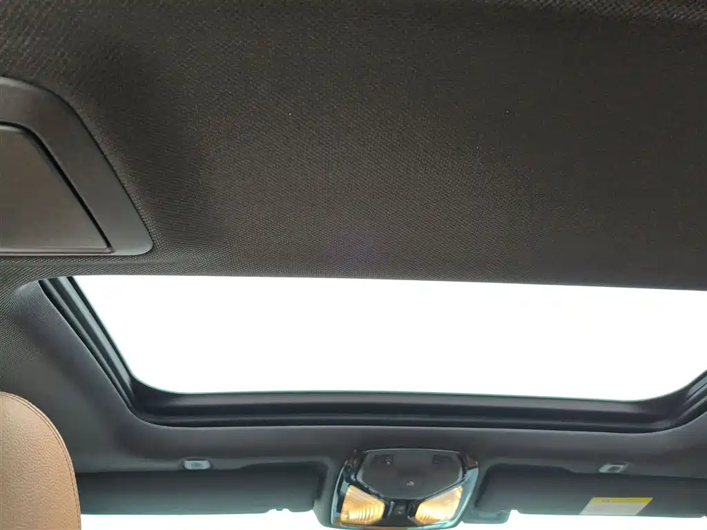 BMW 5 Series 2018 530Li Exclusive M Sports Package купить на сайте DeffCars