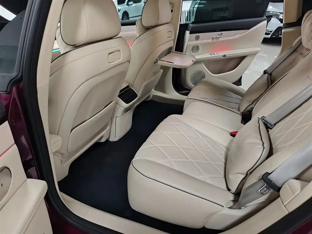 Xiangjie S9 2024 pure electric Ultra four-wheel drive flagship version купить на сайте DeffCars
