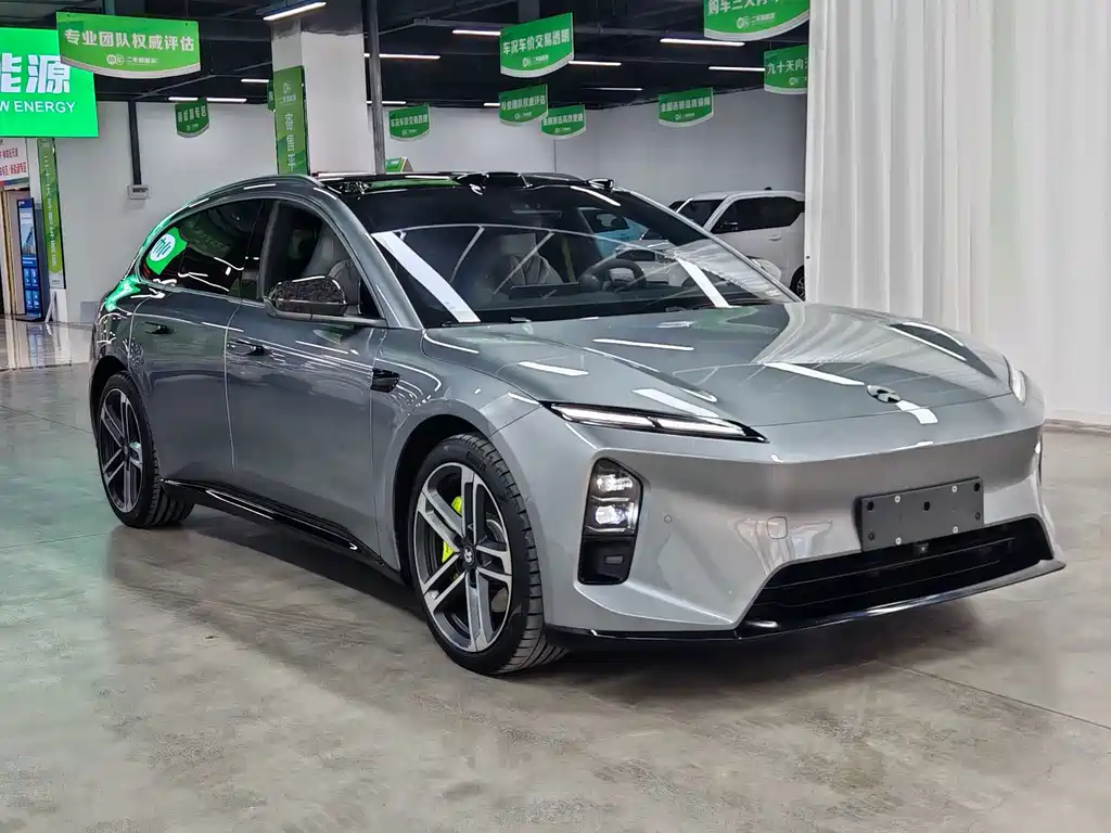 NIO ET5T 2025 Champion Commemorative Edition 75kWh Touring купить на сайте DeffCars