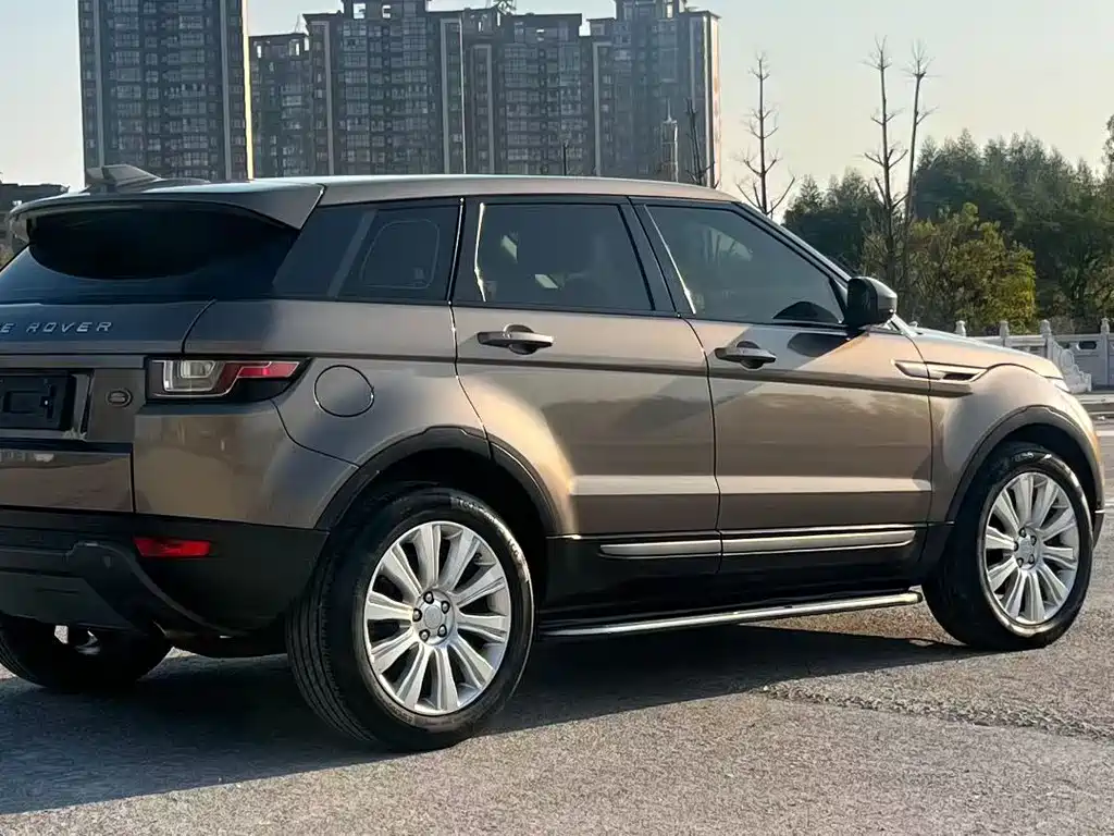 Range Rover Evoque 2018 240PS SE Zhiyao Edition купить на сайте DeffCars