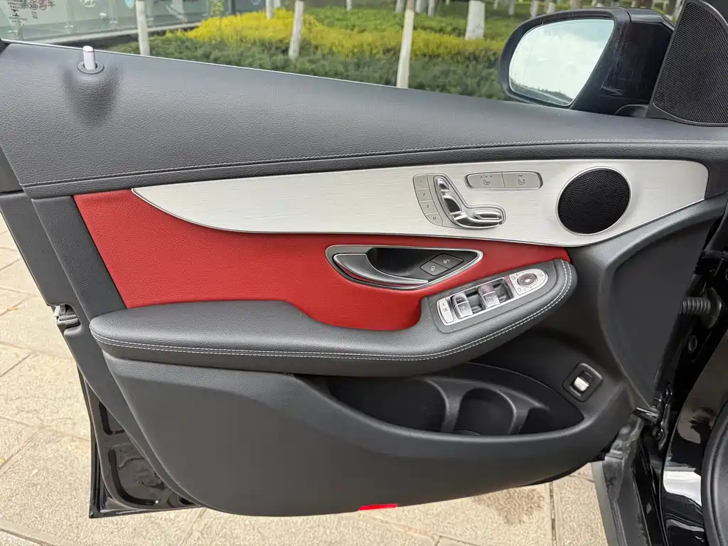 Mercedes-Benz GLC 2021 GLC 260 L 4MATIC Dynamic купить на сайте DeffCars