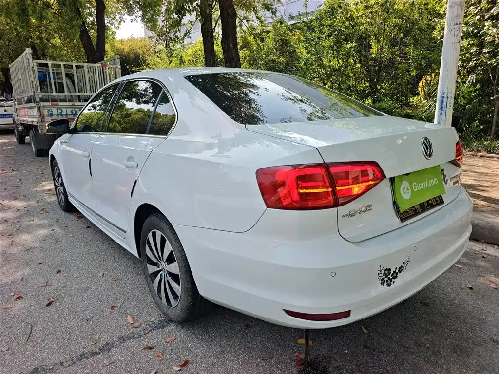 Sagitar 2018 1.6L automatic comfort model купить на сайте DeffCars