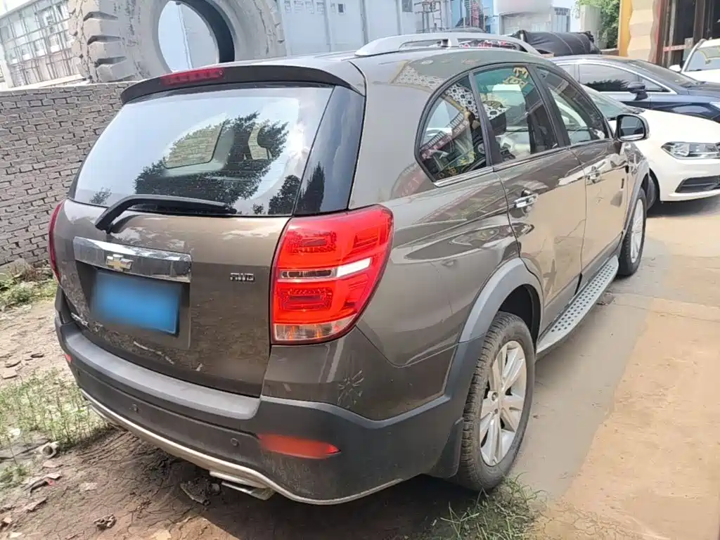 Captiva 2015 2.4L 4WD Ultimate Edition 7-seater купить на сайте DeffCars