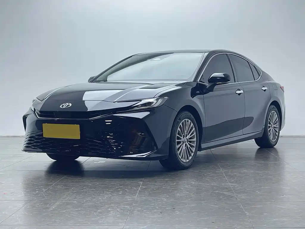 Camry 2024 2.0GVP Deluxe Edition купить на сайте DeffCars
