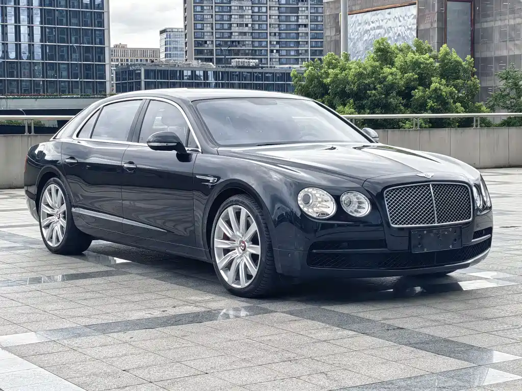 Flying Spur 2017 4.0T V8 Standard Edition купить на сайте DeffCars