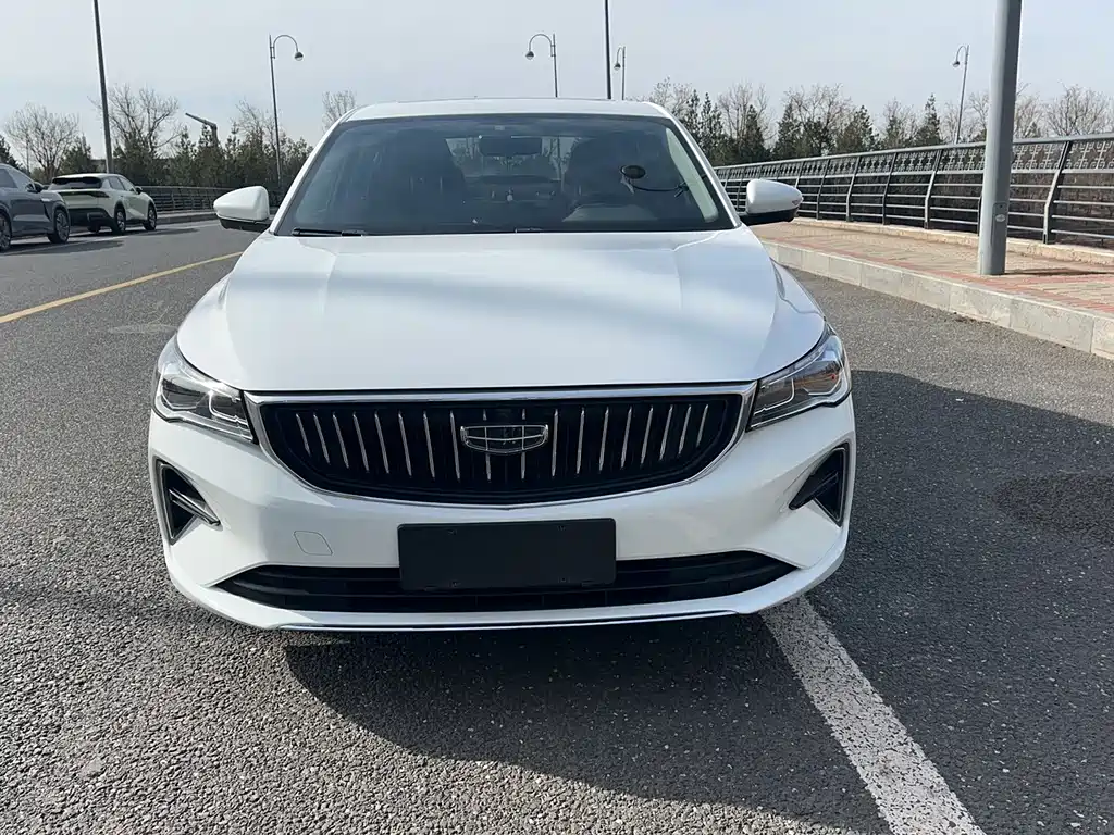Emgrand 2023 4th Generation Champion Edition 1.5L CVT Premium Type купить на сайте DeffCars