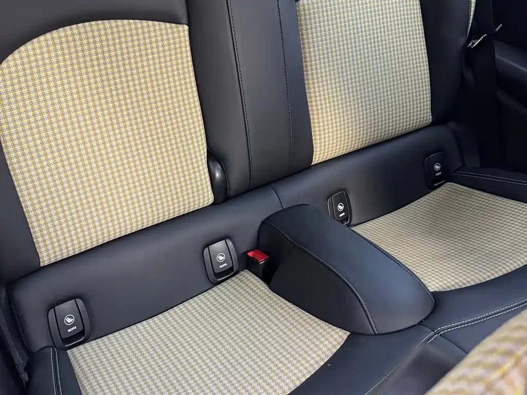 MINI 2023 1.5T COOPER Obsessive Edition купить на сайте DeffCars