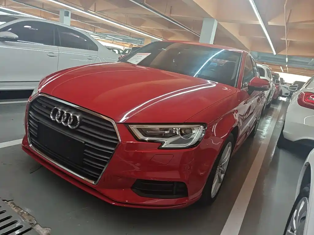 Audi A3 2018 30th Anniversary Edition Limousine 35 TFSI Enterprising купить на сайте DeffCars