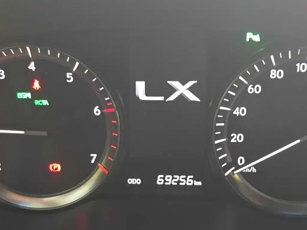 Lexus LX 2019 570 Premium Luxury Edition купить на сайте DeffCars