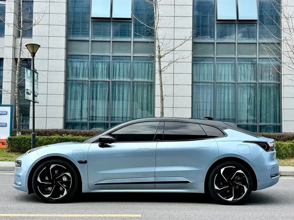 JiKrypton 001 2022 model super long battery life dual motor YOU version купить на сайте DeffCars