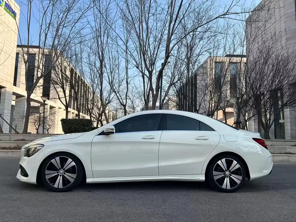 Mercedes-Benz CLA imported 2018 CLA 200 fashion model купить на сайте DeffCars