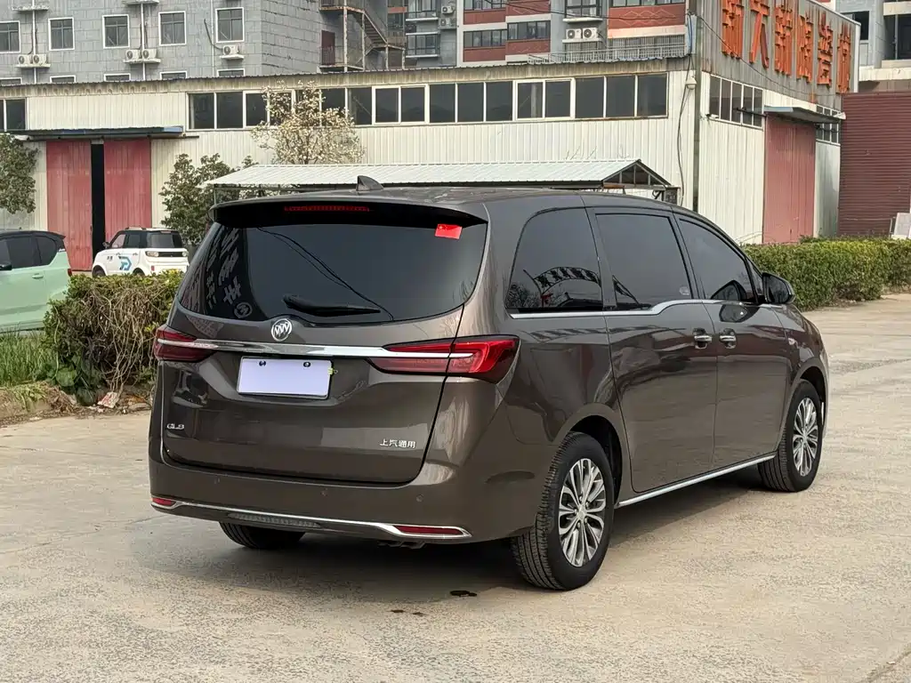 Buick GL8 2023 Land Business Class 652T Luxury купить на сайте DeffCars