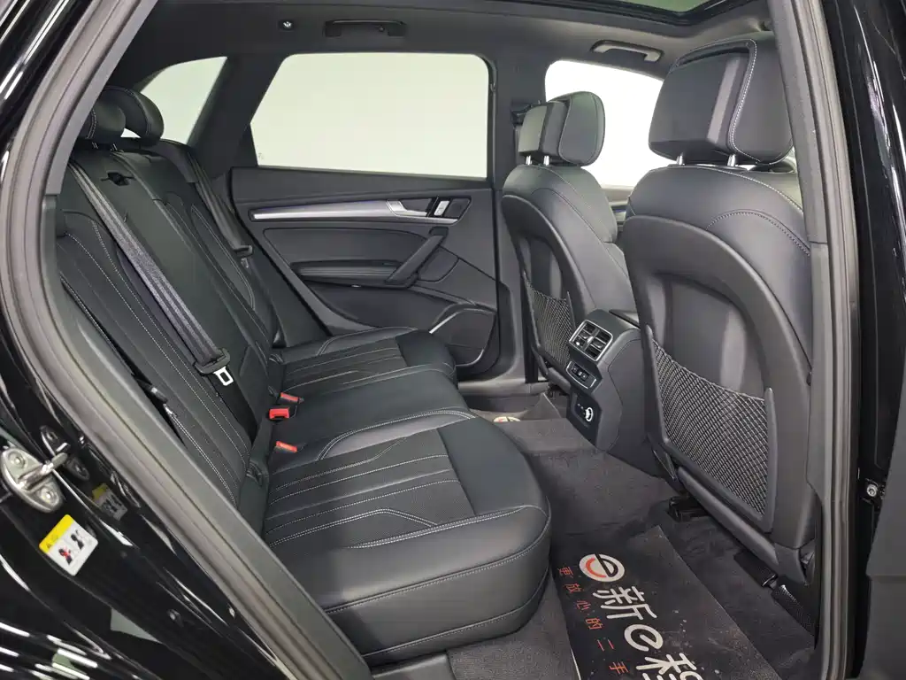 Audi Q5L 2022 45T luxury and dynamic model купить на сайте DeffCars