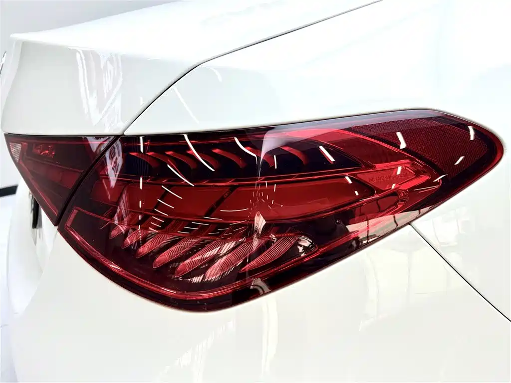 Mercedes-Benz C-Class 2023 facelift C 200 L sports version купить на сайте DeffCars