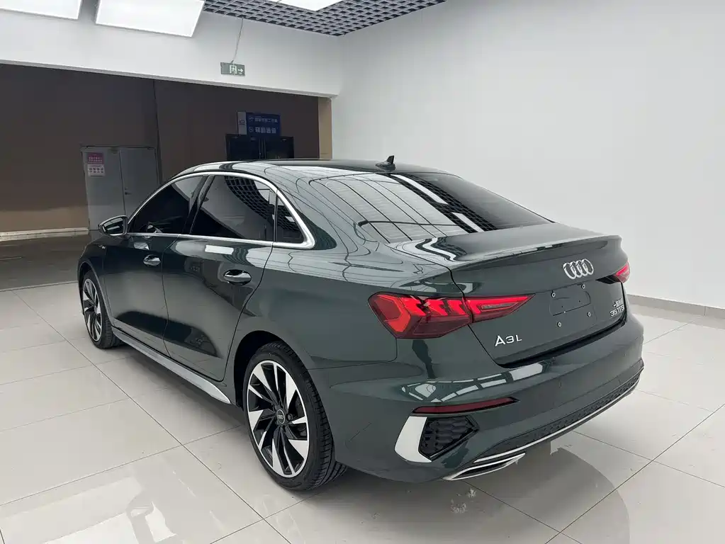 Audi A3 2023 facelift A3L Limousine 35 TFSI fashionable and sporty купить на сайте DeffCars