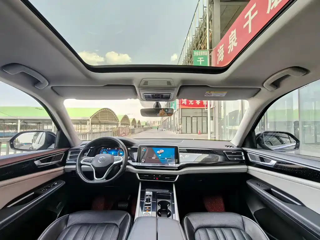 Touron 2021 380TSI four-wheel drive luxury version купить на сайте DeffCars