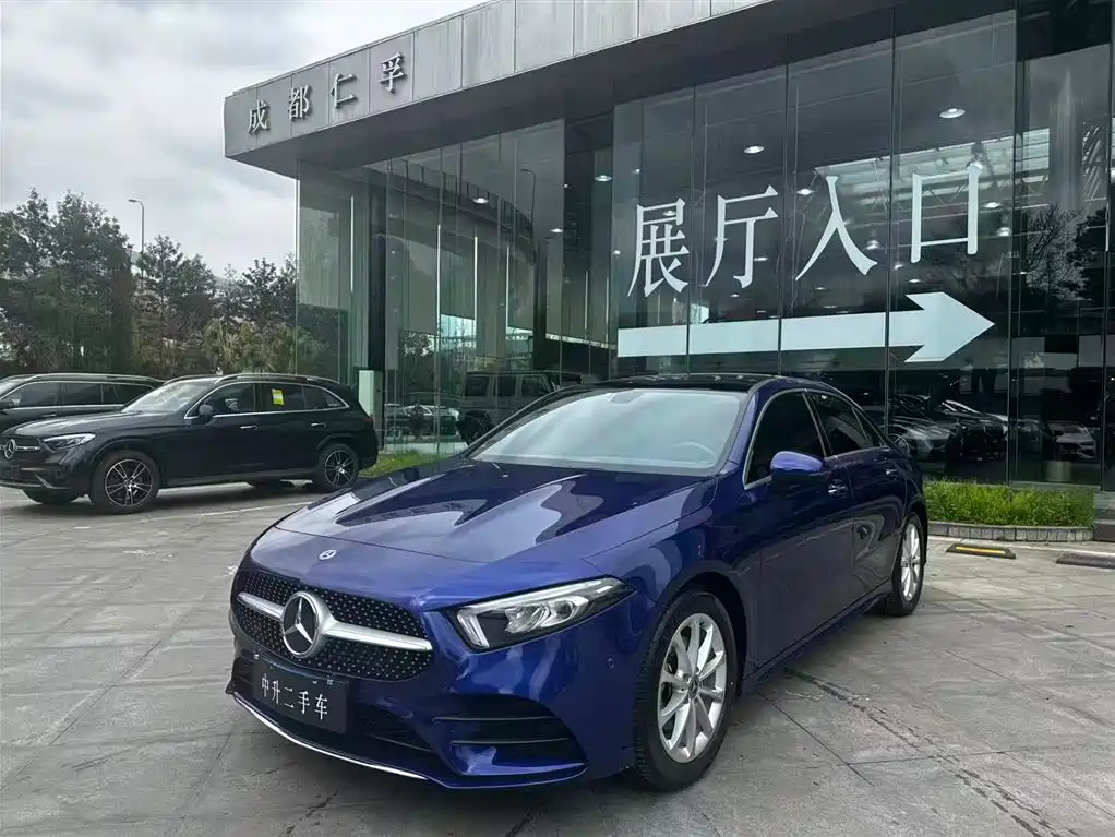 Mercedes-Benz A-Class 2020 Facelift A 200 L Sports Sedan Fashionable купить на сайте DeffCars
