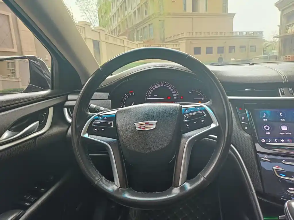 Cadillac XTS 2018 28T Technology купить на сайте DeffCars