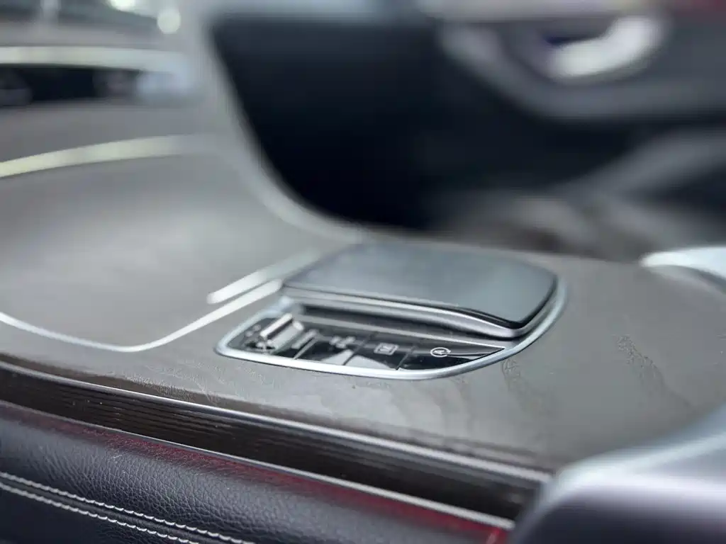 Mercedes-Benz GLC 2020 GLC 300 L 4MATIC Dynamic купить на сайте DeffCars