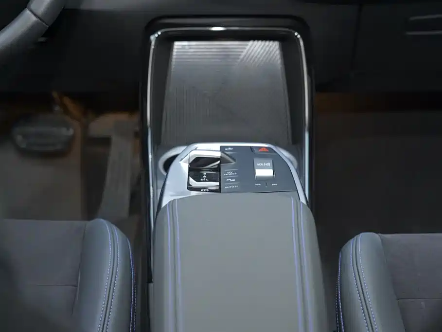 BMW X1 2024 sDrive25Li M Sports Package купить на сайте DeffCars