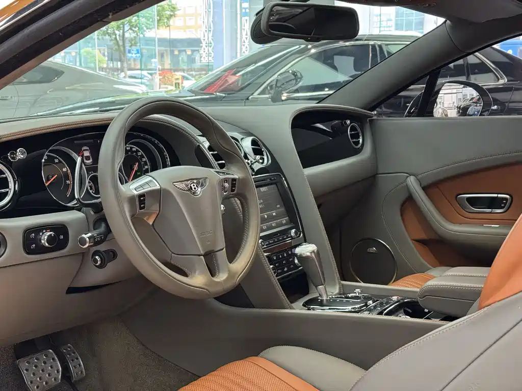 Continental 2017 4.0T GT V8 S Standard Edition купить на сайте DeffCars