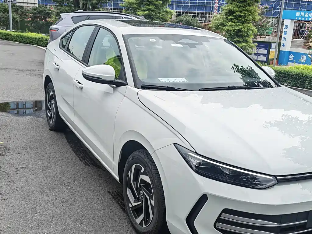 Lavida 2026 Pro 1.5L Starry Sky Six Million Edition купить на сайте DeffCars