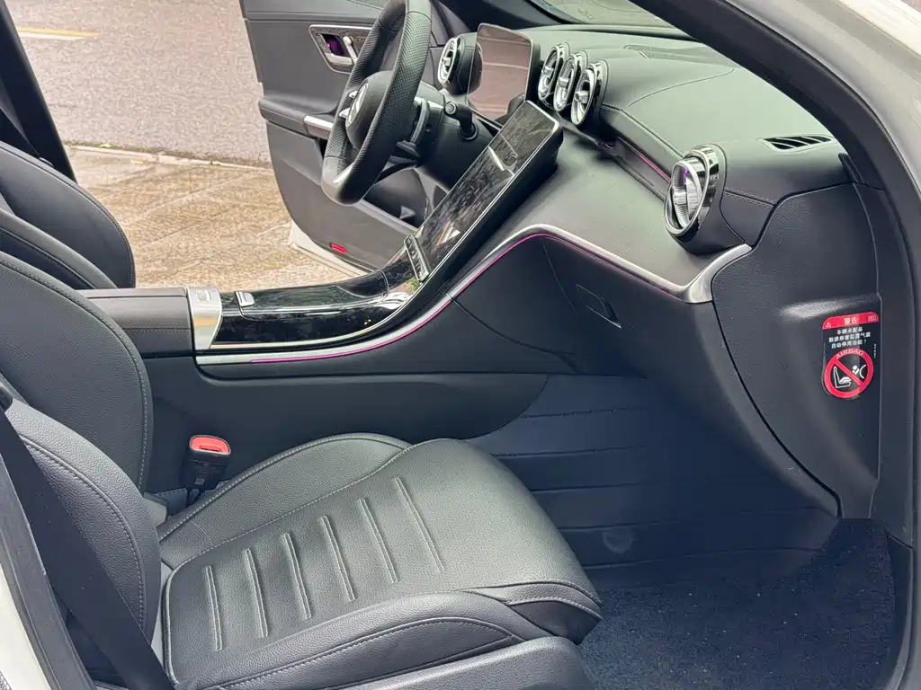 Mercedes-Benz C-Class 2023 facelift C 260 L sports version купить на сайте DeffCars