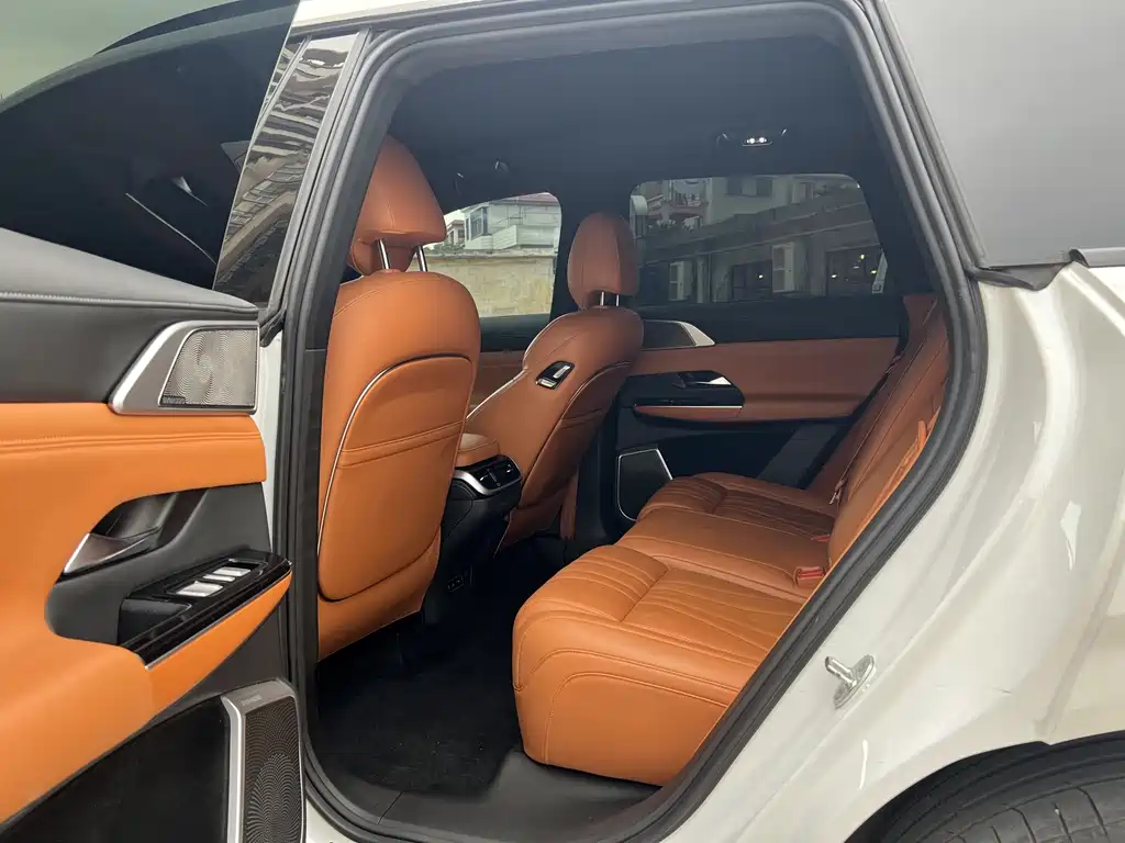 Xpeng G9 2022 model 702 Max купить на сайте DeffCars