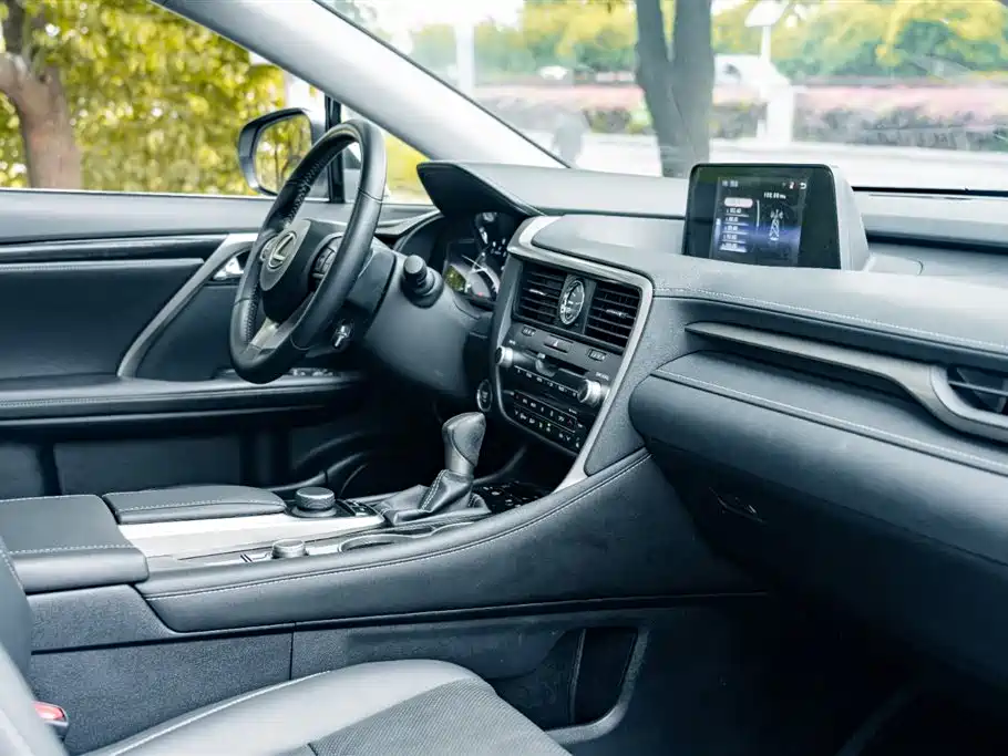 Lexus RX 2016 300 two-wheel drive comfort version National V купить на сайте DeffCars