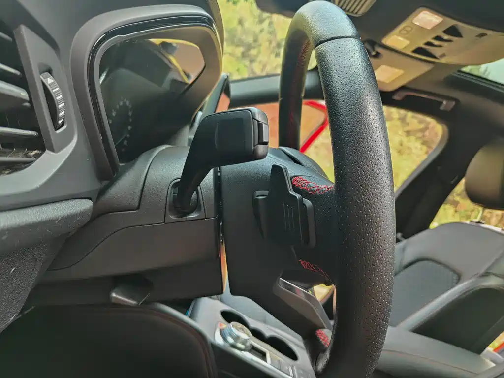 Focus 2020 Hatchback EcoBoost 180 Automatic ST Line купить на сайте DeffCars