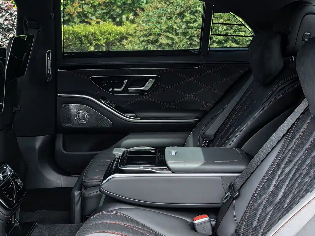 Mercedes-Benz S-Class AMG New Energy 2024 AMG S 63 L E Performance First Edition купить на сайте DeffCars