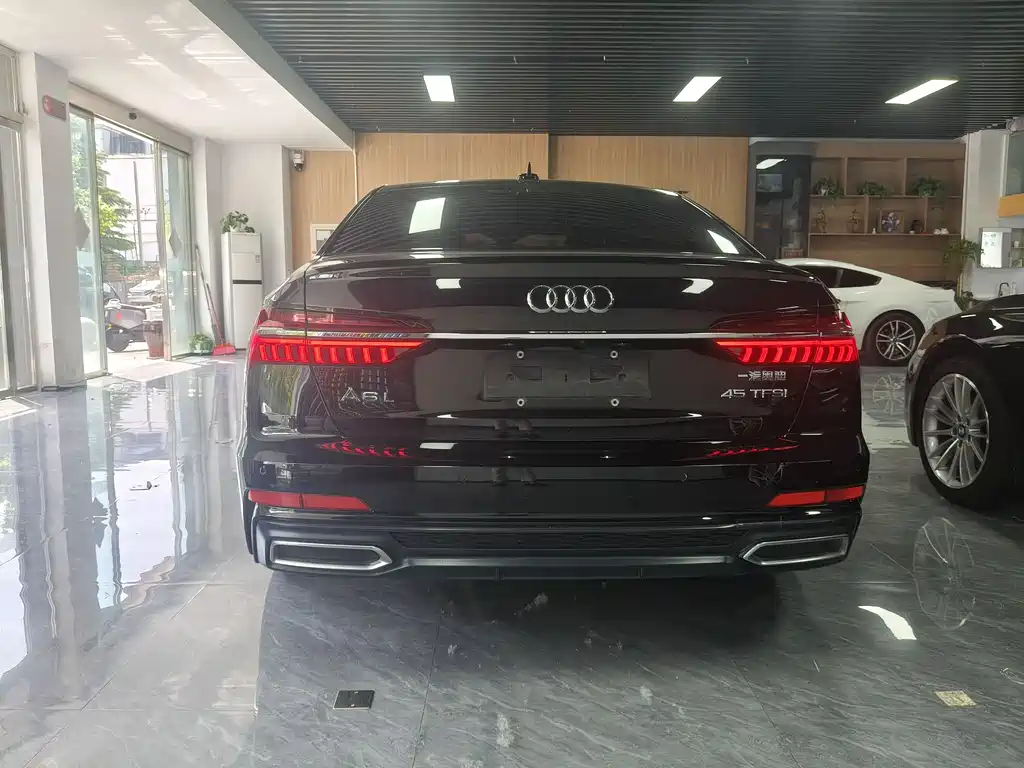 Audi A6L 2019 45 TFSI Premium Dynamic Model купить на сайте DeffCars