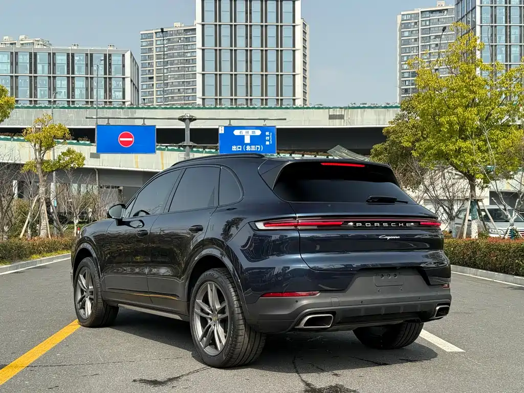 Cayenne 2024 Cayenne 3.0T купить на сайте DeffCars
