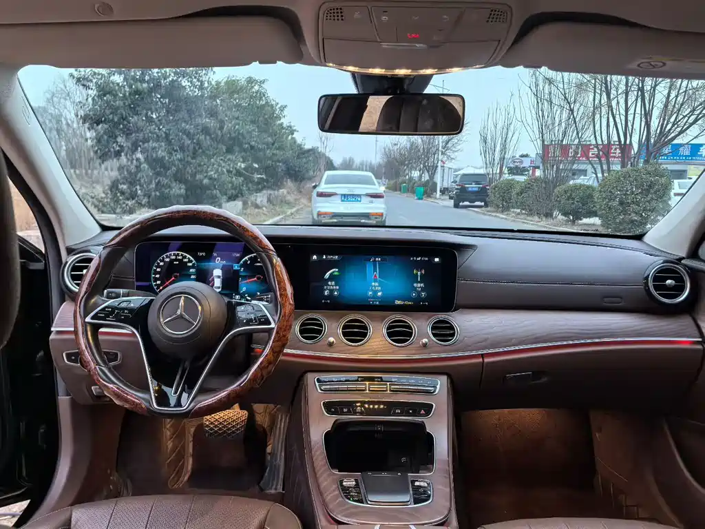 Mercedes-Benz E-Class 2022 E 300 L Fashion купить на сайте DeffCars