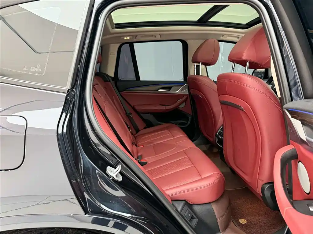 BMW X3 2023 Facelift xDrive30i Leading M Night Package купить на сайте DeffCars