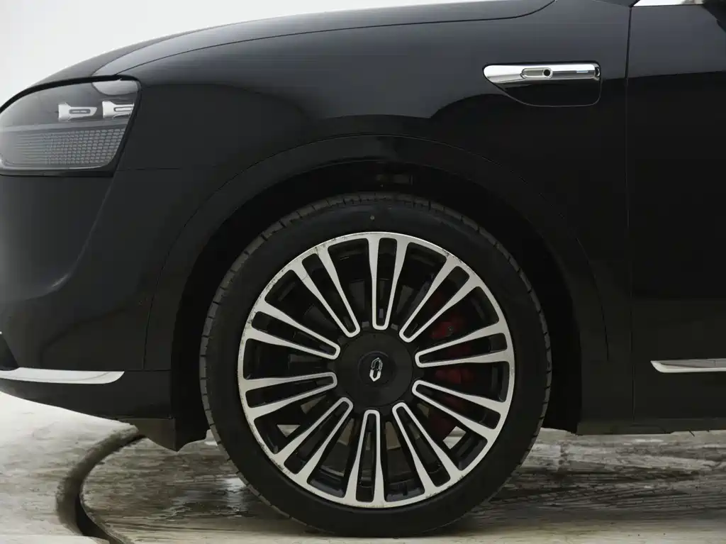 Wenjie M9 2024 extended range Ultra version 42kWh 6-seater version купить на сайте DeffCars