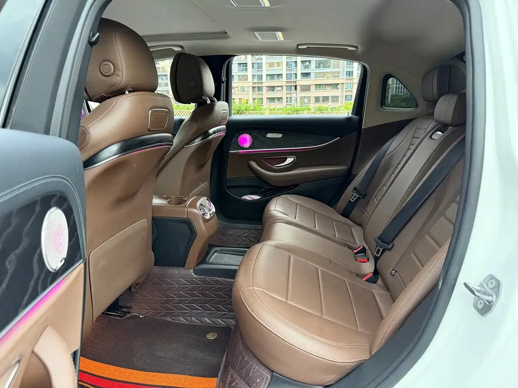 Mercedes-Benz E-Class 2016 E 300 L Sporty and Stylish купить на сайте DeffCars