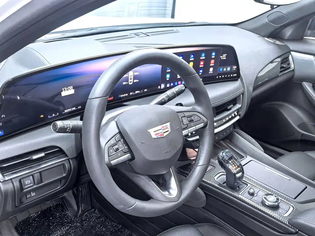 Cadillac CT5 2025 28T Track Performance Edition купить на сайте DeffCars
