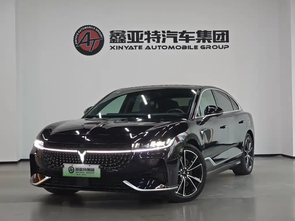Lantu Chasing Light 2024 PHEV four-wheel drive ultra-long range flagship version купить на сайте DeffCars