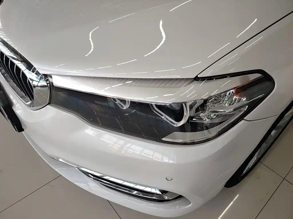 BMW 5 Series 2018 525Li Luxury Package купить на сайте DeffCars
