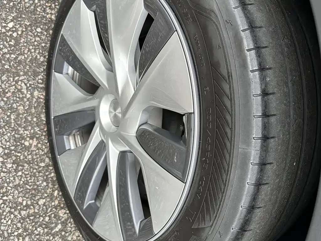 Model Y 2022 modified rear-wheel drive version купить на сайте DeffCars