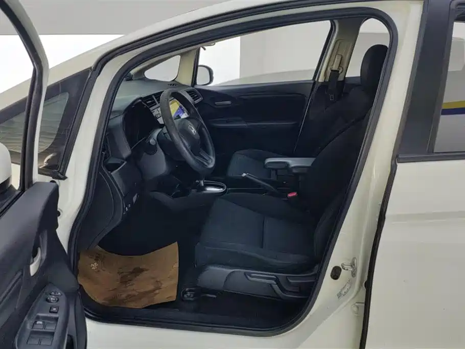 Fit 2020 1.5L CVT Comfort Edition купить на сайте DeffCars