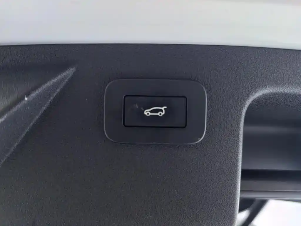 Discovery Sport 2024 Performance Technology Edition купить на сайте DeffCars