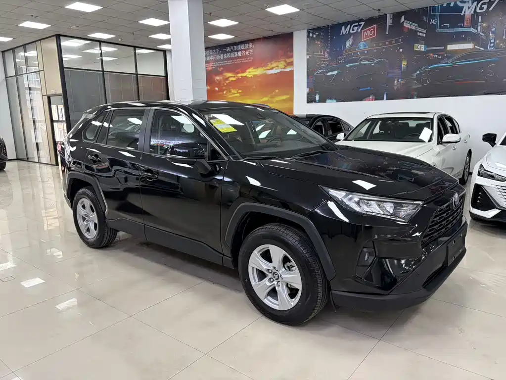 RAV4 Rongfang 2024 2.0L CVT two-wheel drive urban version купить на сайте DeffCars