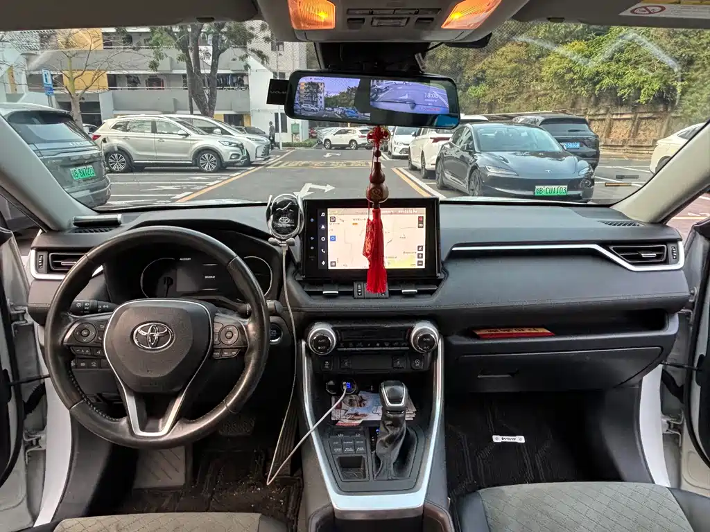 RAV4 Rongfang 2022 2.0L CVT four-wheel drive fashion Plus version купить на сайте DeffCars